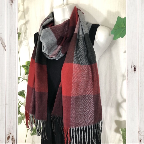 Goodfellow & Co Accessories - 🔴Goodfellow Red & Black Plaid Scarf!🔴